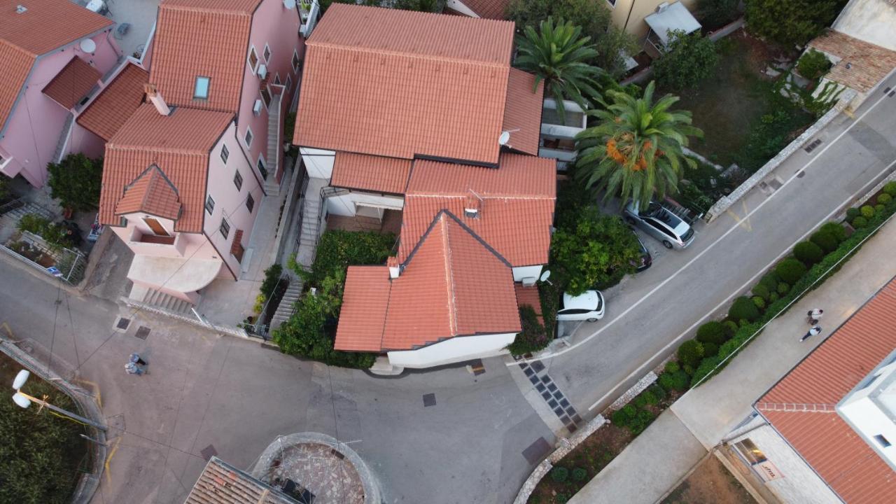 Apartments Antares Mali Lošinj Eksteriør billede