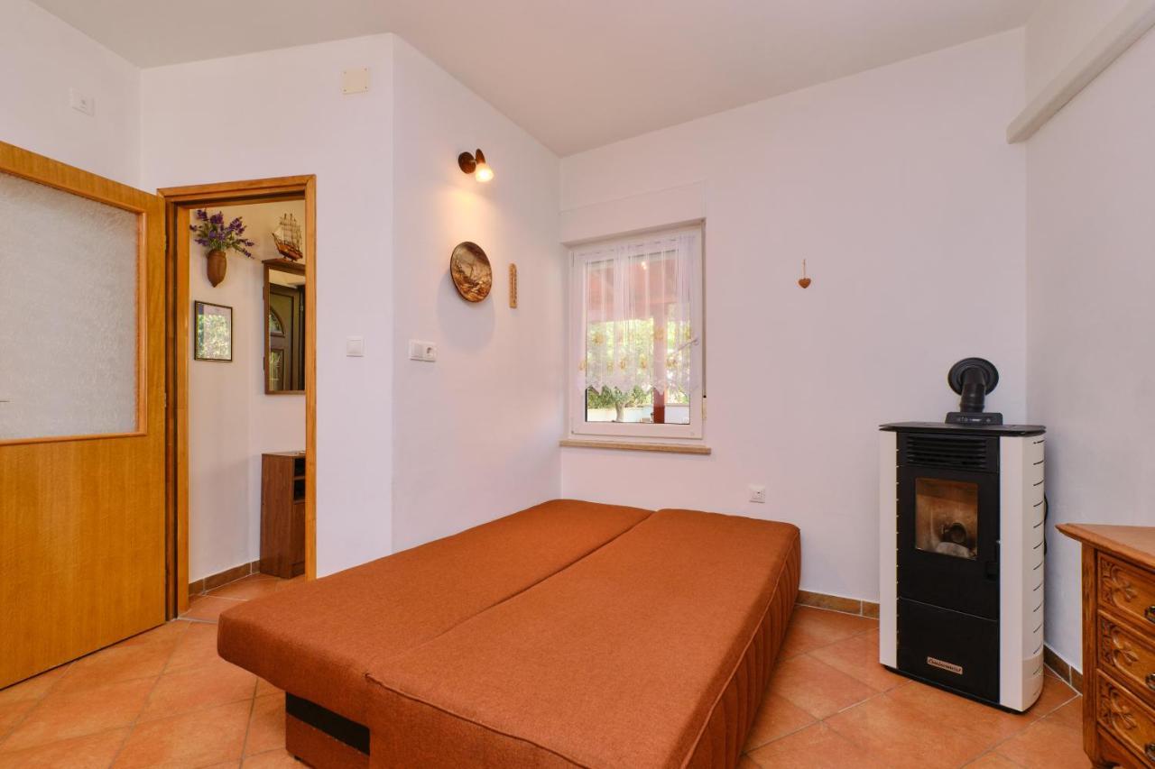 Apartments Antares Mali Lošinj Eksteriør billede