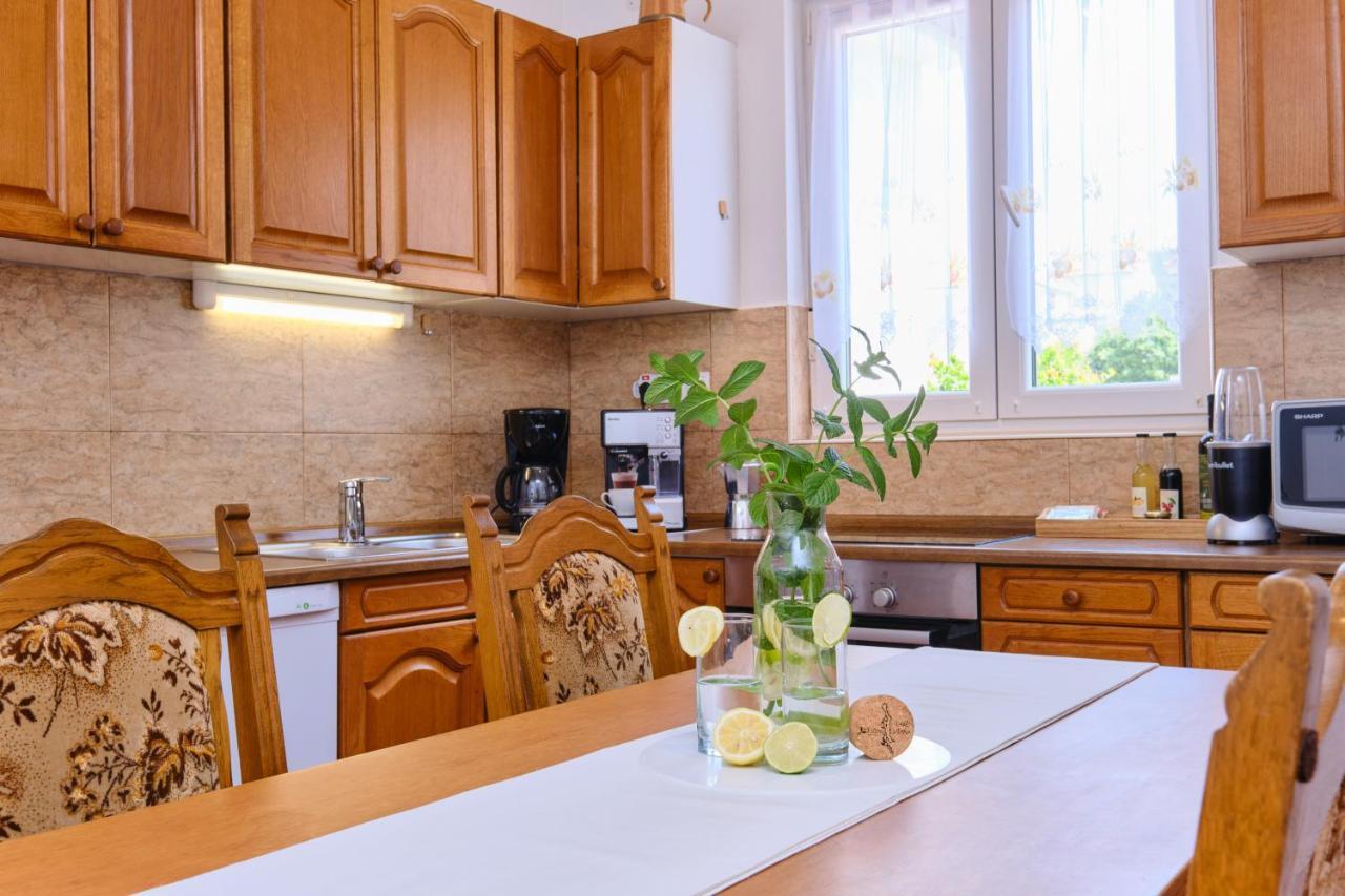 Apartments Antares Mali Lošinj Eksteriør billede