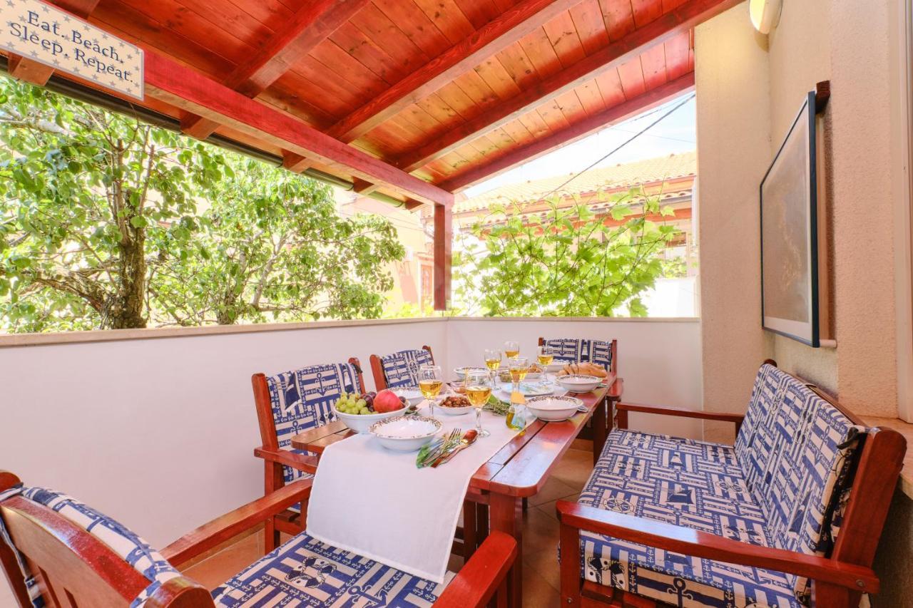 Apartments Antares Mali Lošinj Eksteriør billede