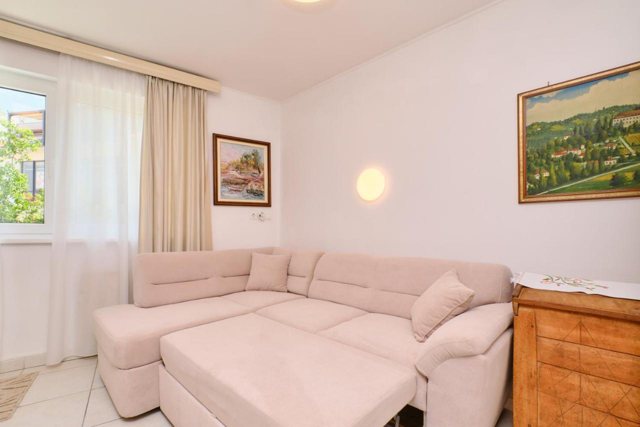 Apartments Antares Mali Lošinj Eksteriør billede