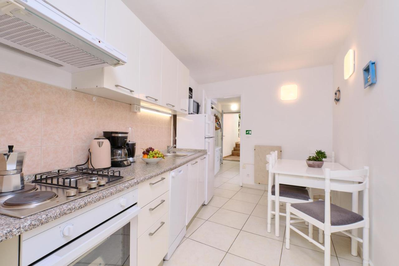 Apartments Antares Mali Lošinj Eksteriør billede