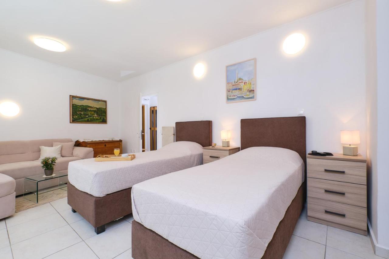 Apartments Antares Mali Lošinj Eksteriør billede